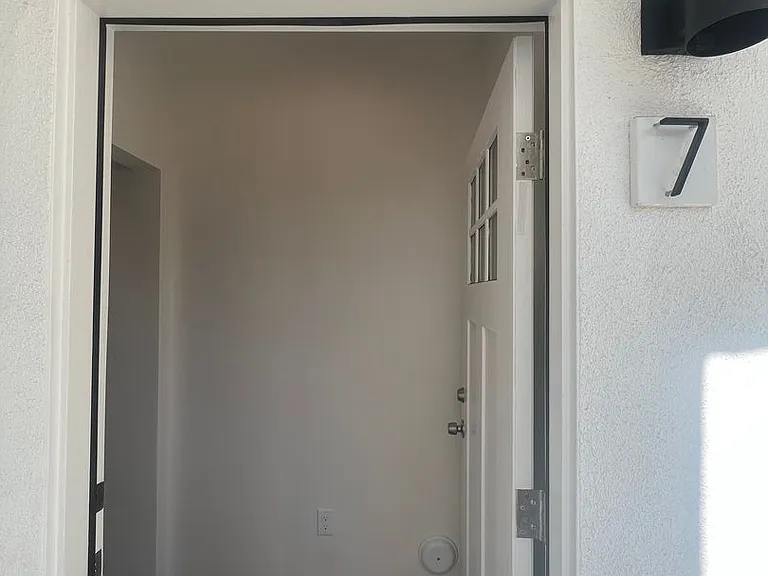 6903 Fulton Ave — Photo 1