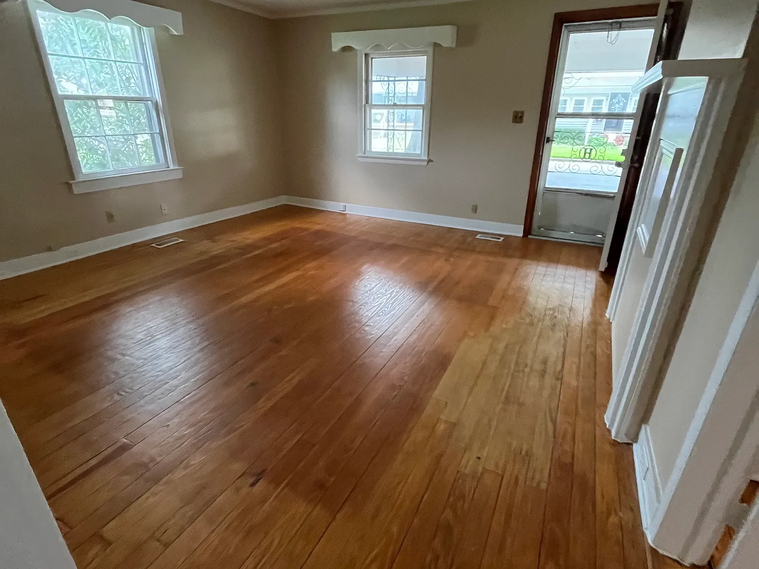 2 bed, 1244 sqft, $1,350 — Photo 3
