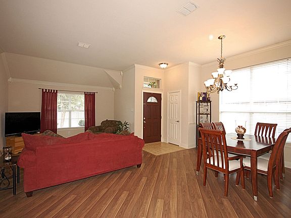 3rd image of 1243 Clearwater Dr