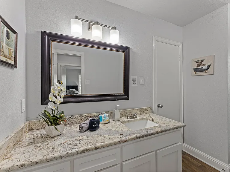 3312 Robinhood Ct — Photo 28