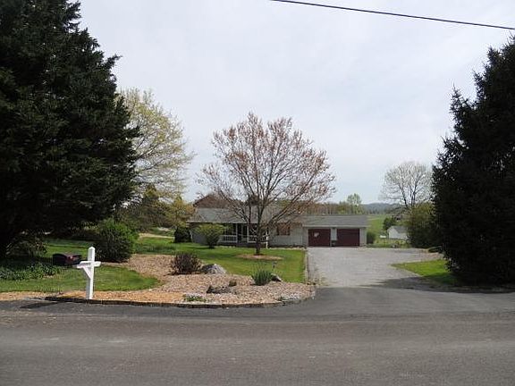 3rd image of 22277 Flame Leaf Dr
