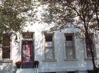 1805 Kennett Pl, Saint Louis, MO 63104