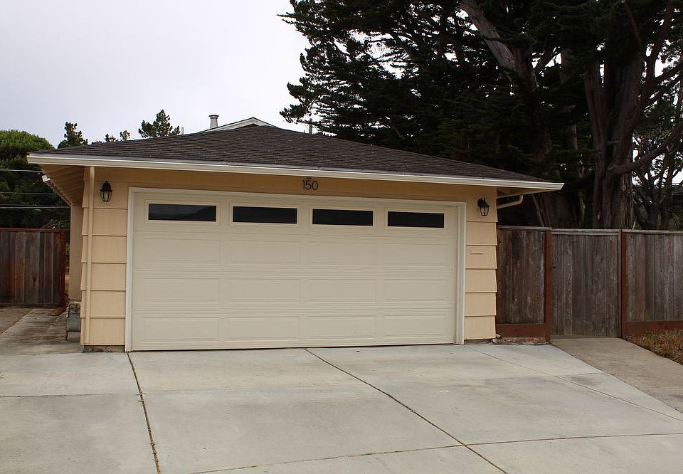 1st image of 150 Birch Ct