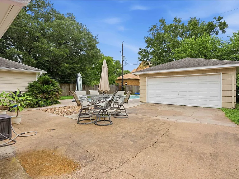9629 Maribelle Way — Photo 26