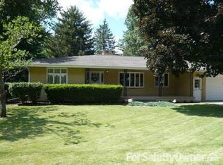 520 E Court St, Hennepin, IL 61327