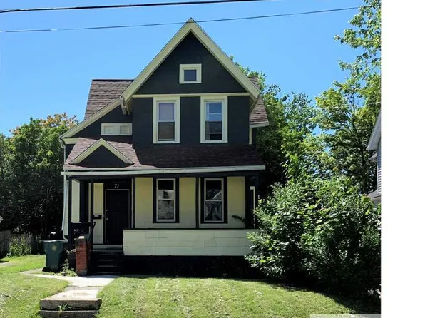 71 Warner St, Rochester, NY 14606