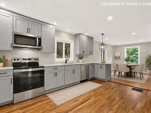 2nd image of 11 Glen Street