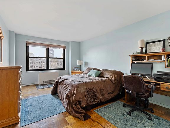 4th image of 160 W End Ave APT 24K