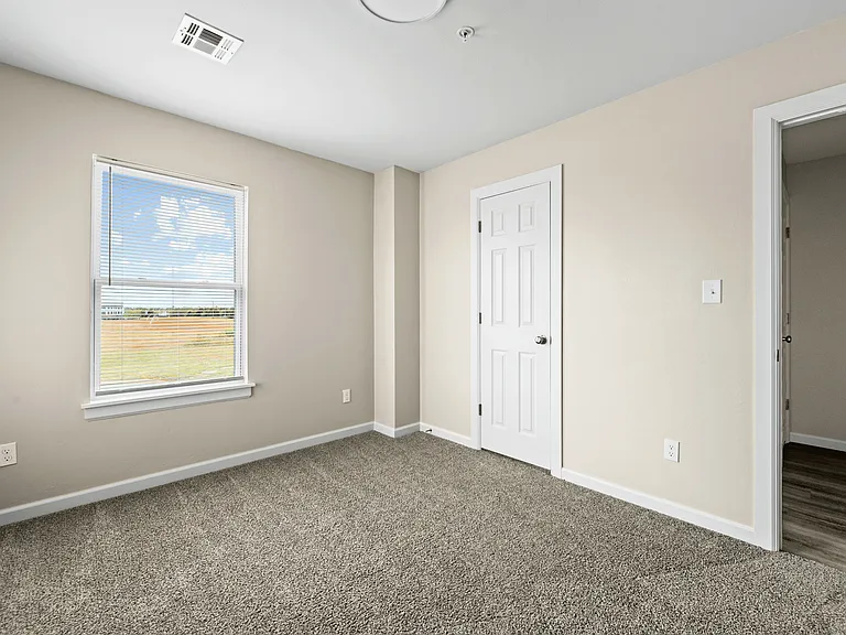 Diamond Ridge Townhomes — Photo 5