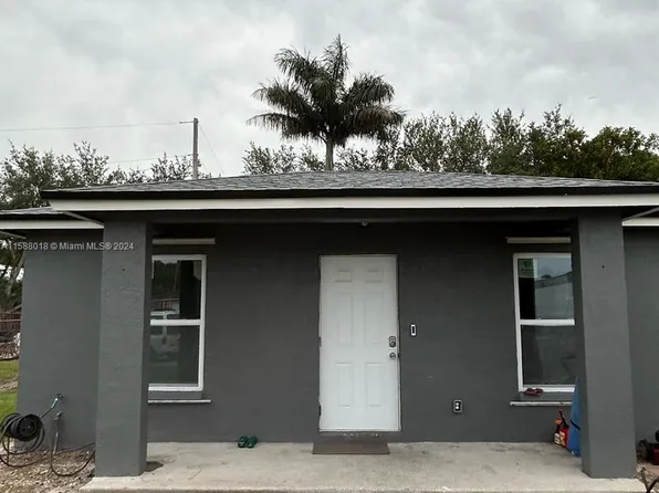 322 Carissa Dr, Pahokee, FL 33476
