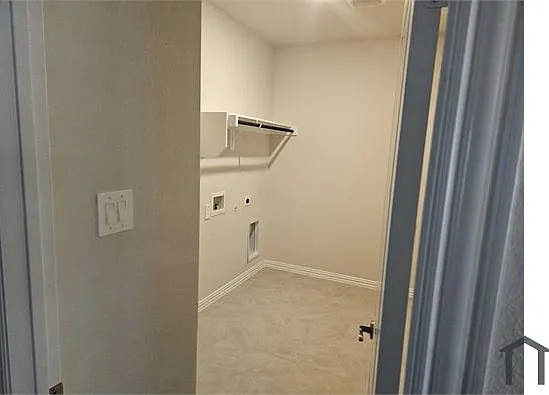 2257 Cliff Springs Dr — Photo 15