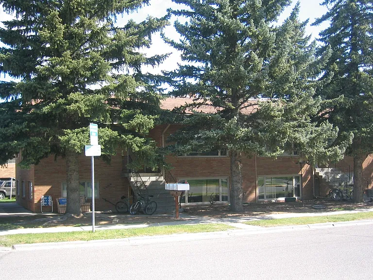 1101 W Dickerson St — Photo 11