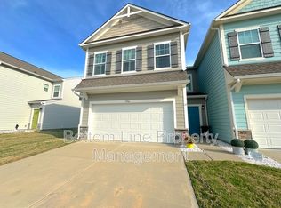 5966 River Meadow Ct, Charlotte, NC 28213