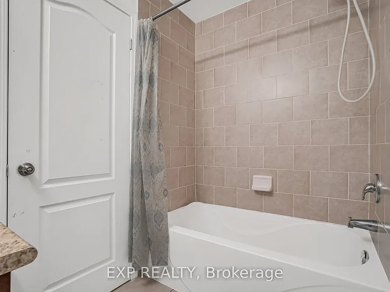 75 Prince William Way #6 — Photo 40
