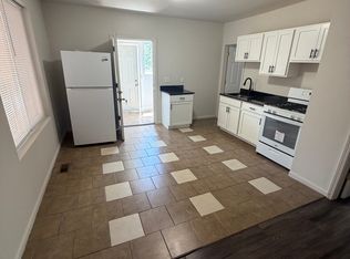 2214 Caniff St #1R, Hamtramck, MI 48212