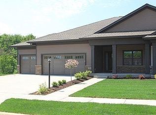 862 Ryan Ct, Iowa City, IA 52246