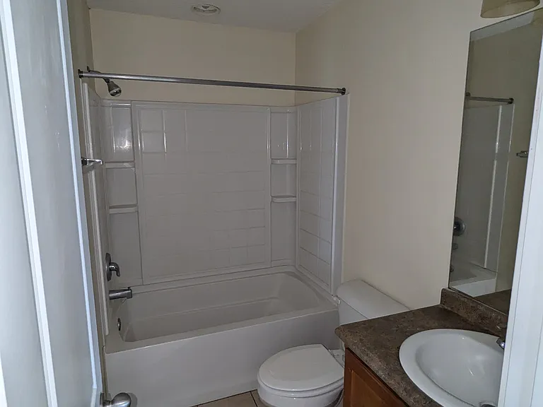 202 Augusta Way — Photo 3