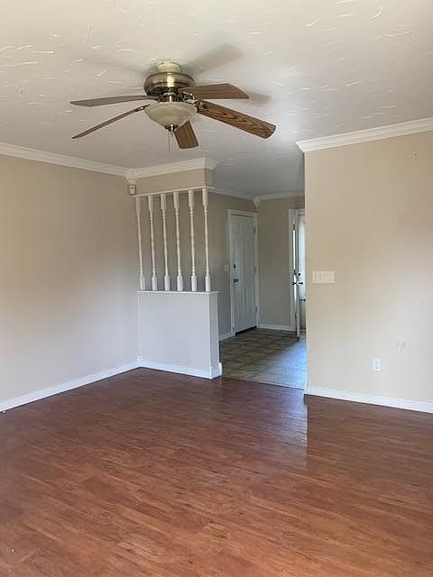 2nd image of 2686 Grant Ave