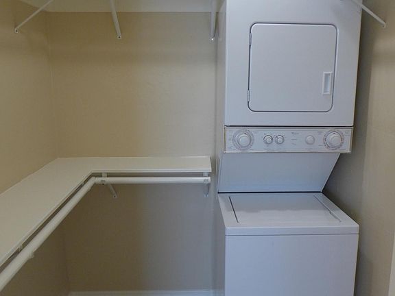 4th image of 2545 A St APT 16