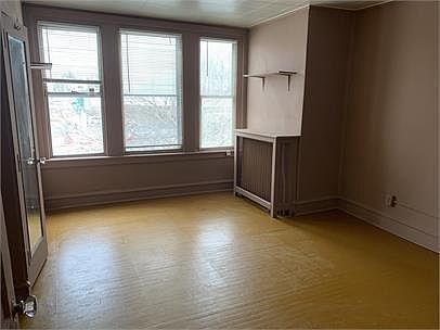 3rd image of 550 W Wyoming Ave #2