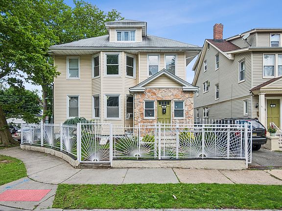 2nd image of 35 Sunnyside Ter