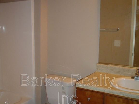 2nd image of 3722-106 Burt Dr