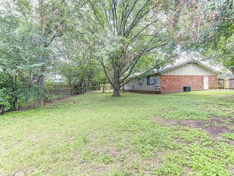 5301 Indio Cir #A — Photo 21
