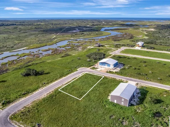 34 Saltwater Hvn, Pt O Connor, TX 77982
