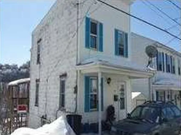 227 Wallace St, Pottsville, PA 17901
