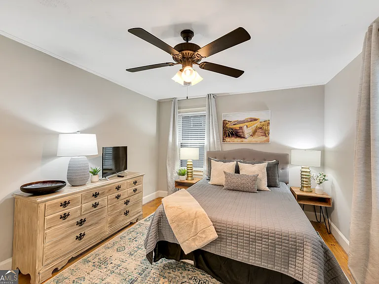 192 Woods Dr NE — Photo 11