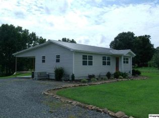 3121 Maple Hill Rd NE, Arab, AL 35016