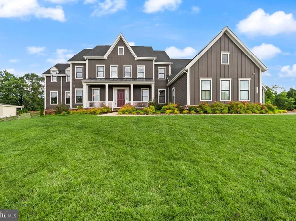 41122 Clearfield Meadow Dr, Aldie, VA 20105