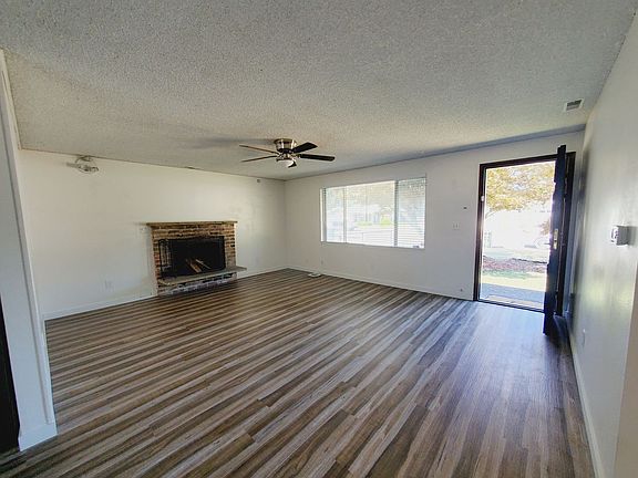 3rd image of 28832 190th Ave SE
