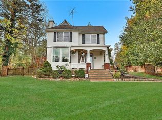 38 Central Ave, Tappan, NY 10983