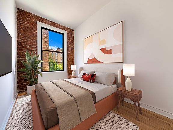 4th image of 167 8th Ave APT 2W