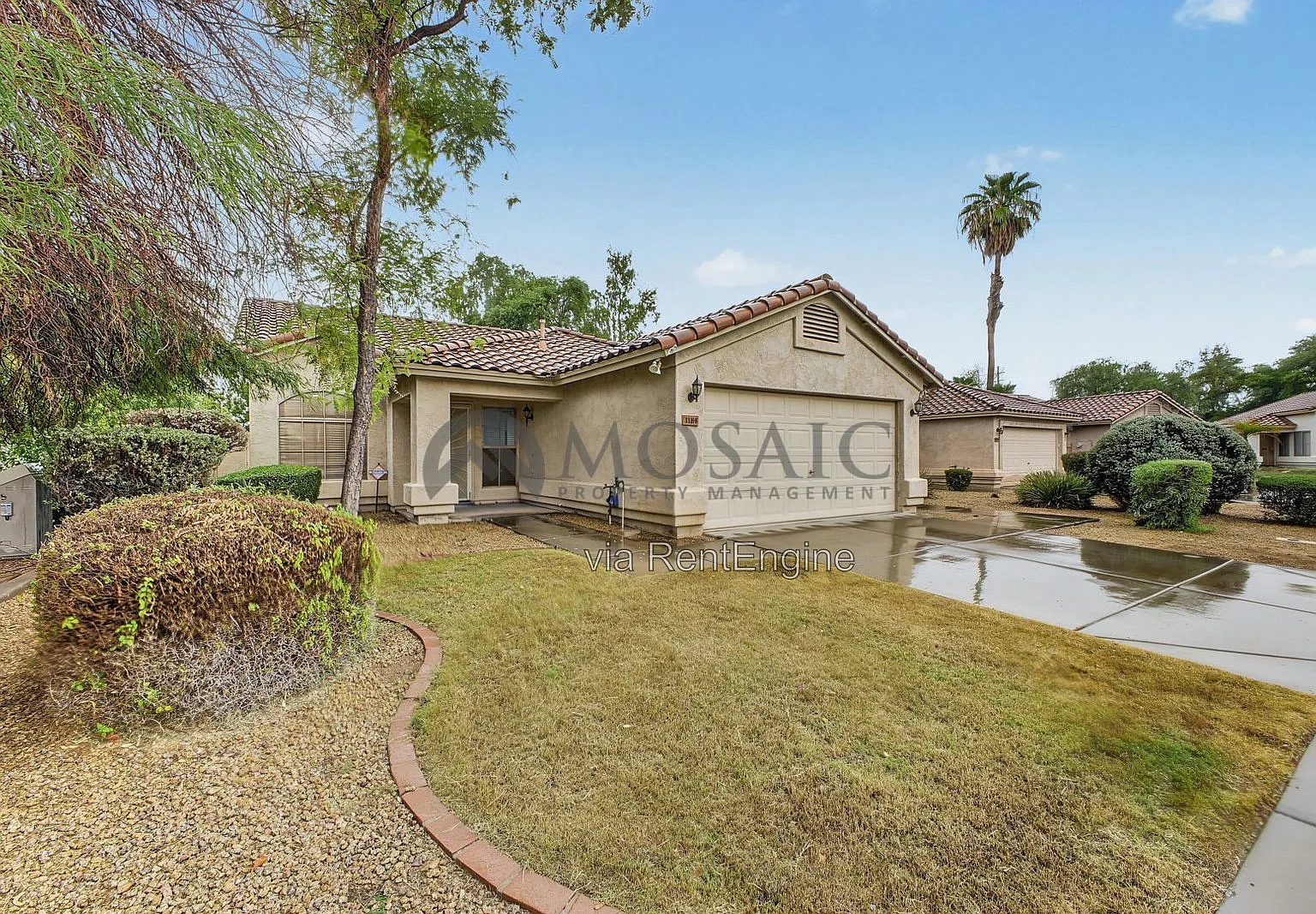 3 bed, 2.0 bath, 1385 sqft, $2,150 — Photo 3