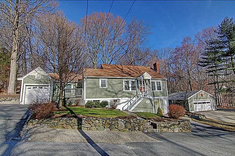 2nd image of 35 Birch Rd