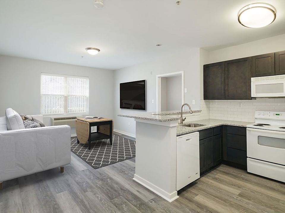 1st image of 1718 N Sydenham St #1E