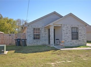 2909 Dillard St, Fort Worth, TX 76105