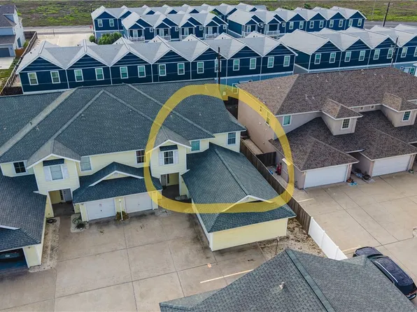 15110 Leeward Dr APT 304, Corpus Christi, TX 78418