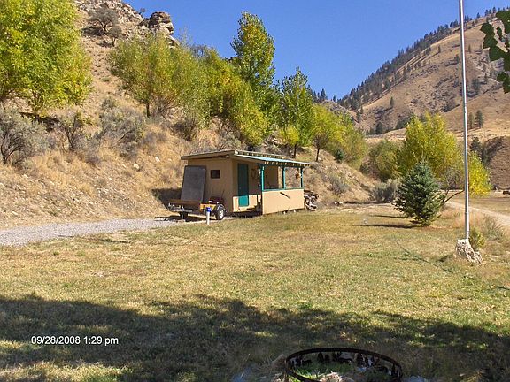 storage bldg & RV pad