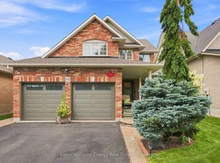 442 Meadow St, Oshawa, ON L1L1C1