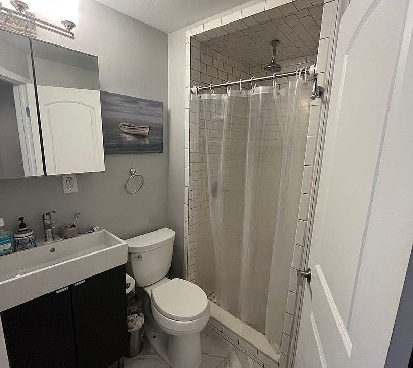 2nd image of 608 S 3rd St #10969381