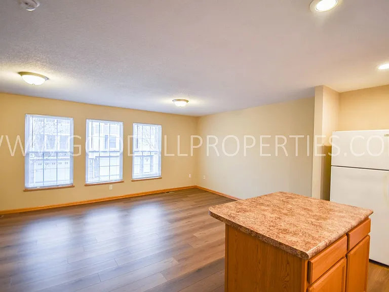 4315 152nd Ct — Photo 4