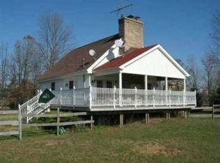 6881 Sober Rd, Fowlerville, MI 48836