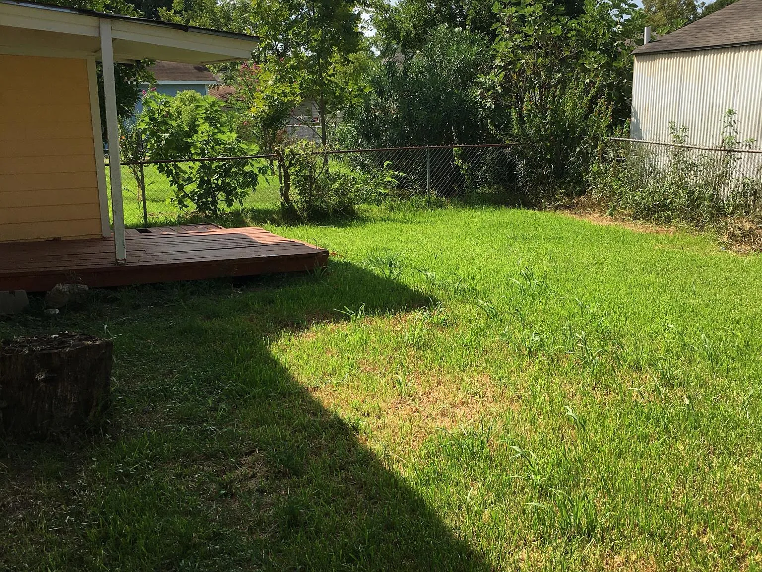 7733 Capitol St — Photo 3