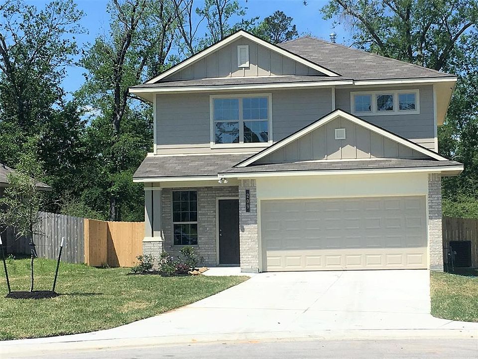 1st image of 209 Doe Run Dr