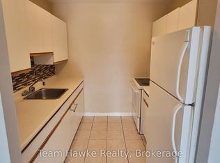 349 King St #2, Midland, ON L4R 3M7