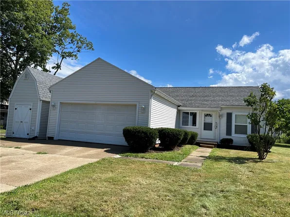 150 Ulrich St, Gnadenhutten, OH 44682