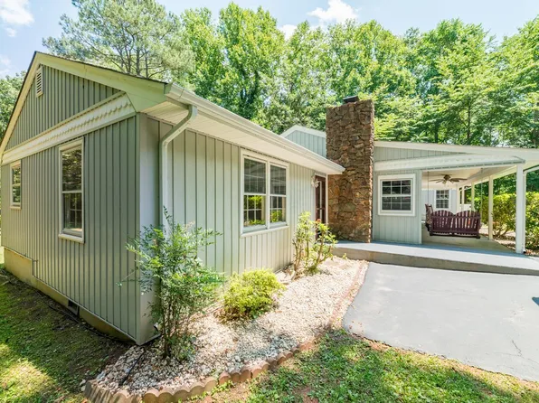 81 Lakehaven Pl, Lynchburg, VA 24502